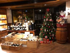 -香港赛马会双鱼河会所