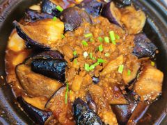 -万和春排骨砂锅米饭(新业广场店)