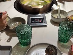 -喃喃椰·糟粕醋·椰子鸡火锅(七堡花园店)