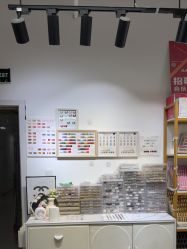 -尤米一站式美甲美睫