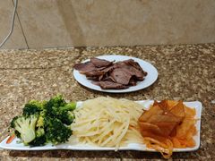 -磨沟沿老字号牛肉面·清真(金港城店)