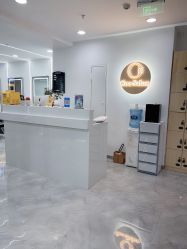 -Coo Hair salon