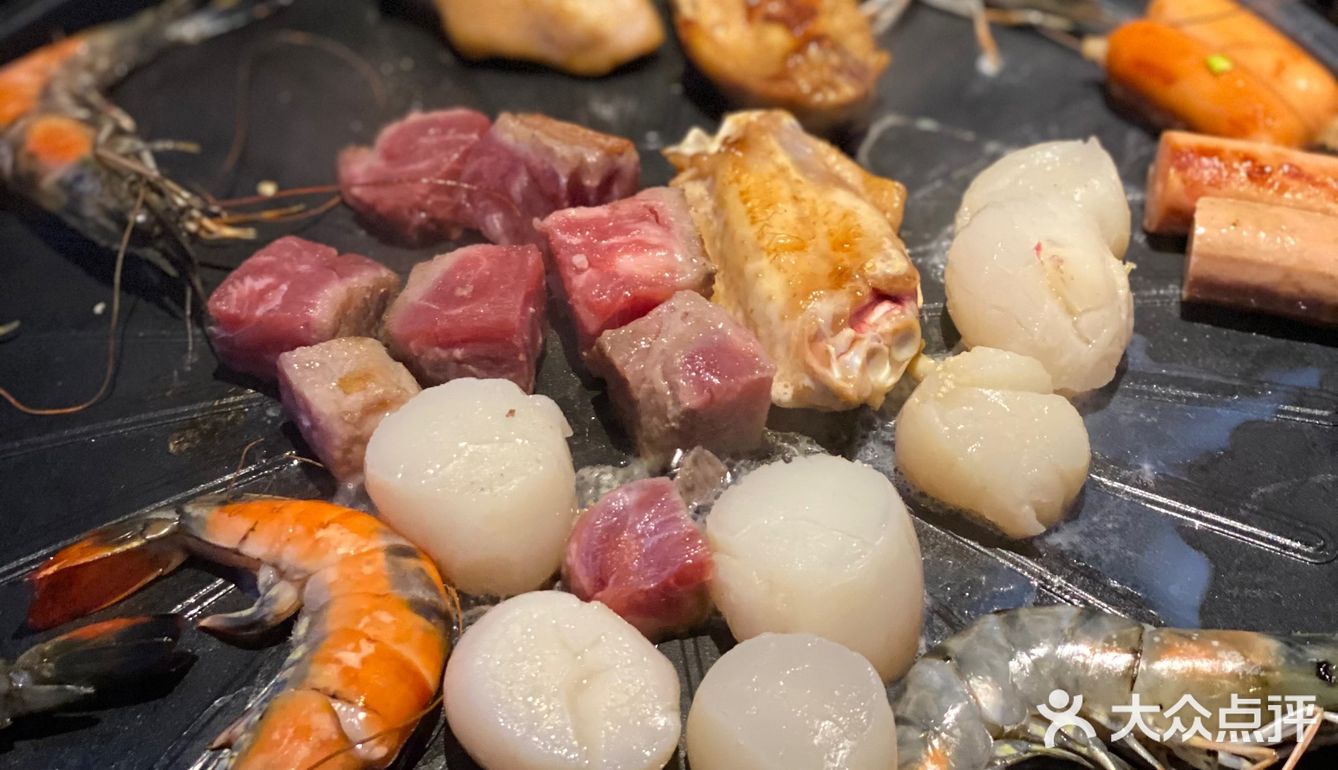 装修好炫酷自助餐