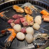 装修好炫酷自助餐