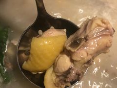 -尚尚仙·酸汤猪手·猪肚鸡火锅(华联万柳购物中心店)