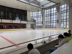-冰纷万象滑冰场(深圳万象城店)