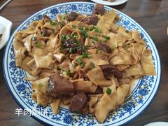 -壹阁胡羊焖饼(特色小吃街店)