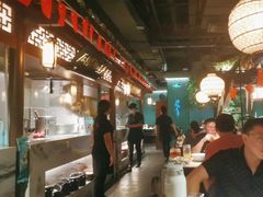 -佬麻雀·剁椒鱼头(京基KK One店)