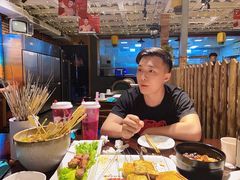 -三个大叔烤羊肉串·炭炉砂锅菜(西三旗店)