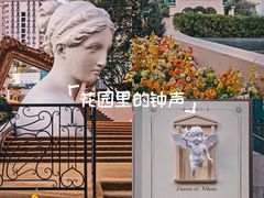 -中航城君尚购物中心