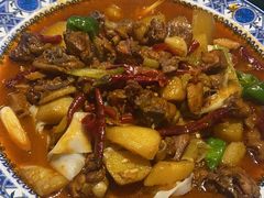 新疆大盘鸡-胖老汉椒麻鸡清真新疆菜(西御街店)