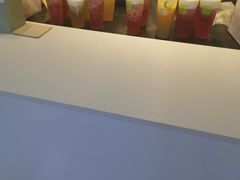 -奈雪的茶(亨特国际广场店)