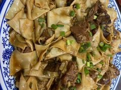 -壹阁胡羊焖饼(特色小吃街店)