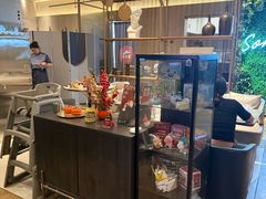 -必胜客(尹山湖歌林公园店)