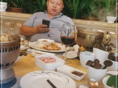 -雍和会海鲜姿造自助(湖东路店)