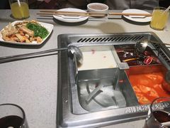 -海底捞火锅(新松江路店)