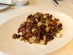 宫保鸡丁-辣螃铠盆盆蟹大排档(海昌店)