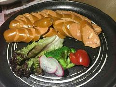 -樱花里音乐餐吧·牛扒椰子鸡(东圃店)