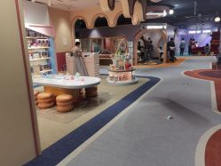 -奈尔宝家庭中心·亲子餐厅(北京东坝万达店)