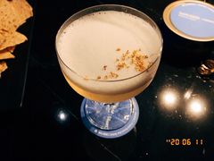 -TASTE ROOM Bar