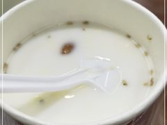 -清真老马家国华牛奶鸡蛋醪糟(正宁路店)