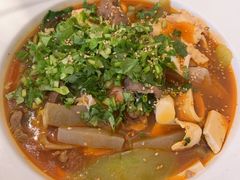 -成都你六姐·牛肉冒菜(城市集市合生汇店)