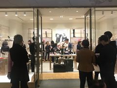 -STUART WEITZMAN(静安嘉里中心店)