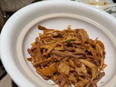 黄山笋干肉丝-皖厨·中国徽菜(星河WORLD·COCO Park店)