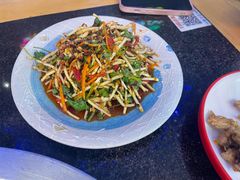 -谭公鱼头·鲜鱼火锅·小龙虾·江湖菜(秀沿路店)