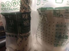 -林小柔绿豆沙牛乳(陆家嘴店)