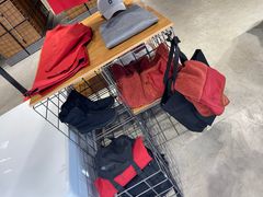 -迪桑特DESCENTE(北京三里屯BLANC店)
