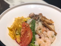 鸡肉大虾鲜蔬波奇碗-西堤牛排(龙德广场店)