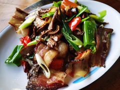 -郑件洋芋饭庄