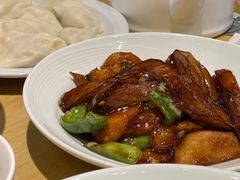 -关东小磨东北菜(上海长风大悦城店)