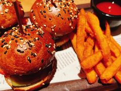 -翠贝卡&Mama Kelly Brunch Coffee(河西店)