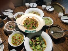 -费大厨辣椒炒肉(黄兴中心广场店)