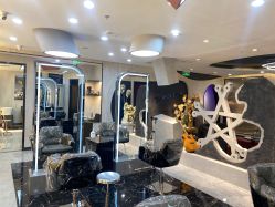 -TOP HAIR SALON