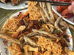 -丹水桥地锅鱼·翘嘴鲌·地方特色全鱼宴(丹江口大坝店)