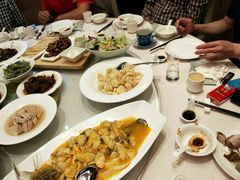 -锦江都城闵行饭店