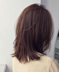 -十六番发型师事务所