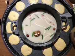 黑胡椒猪肚鸭架锅-三人行骨头王火锅(长寿店)