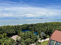 -三亚湾海居铂尔曼度假酒店