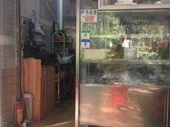 门面-溢香专业制作饺子云吞(莲花二村店)