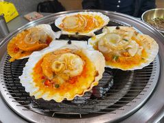 -围炉肉舍•炭烤活鳗•丹东海鲜烤肉(步行街店)