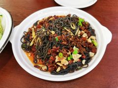 酸辣蕨根粉-湖南人家湘菜馆(镇江路店)