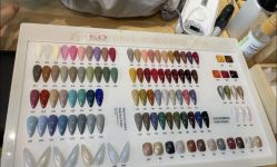 -芮娅时光半永久纹眉·美甲美睫·皮肤管理