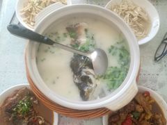 -天乐农家鱼头王(天目湖店)