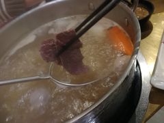 牛骨原汤锅-左庭右院鲜牛肉火锅(新梅广场店)