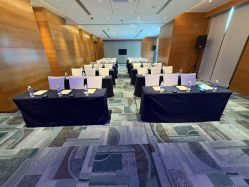 点击看大图 -金茂深圳JW万豪酒店·宴会厅