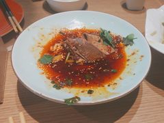 -渝信川菜 · 川味家常菜(财富购物中心店)